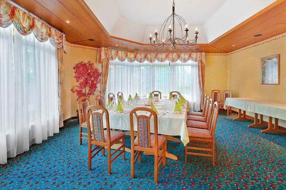 Park Inn By Radisson Chemnitz-Hartmannsdorf-1